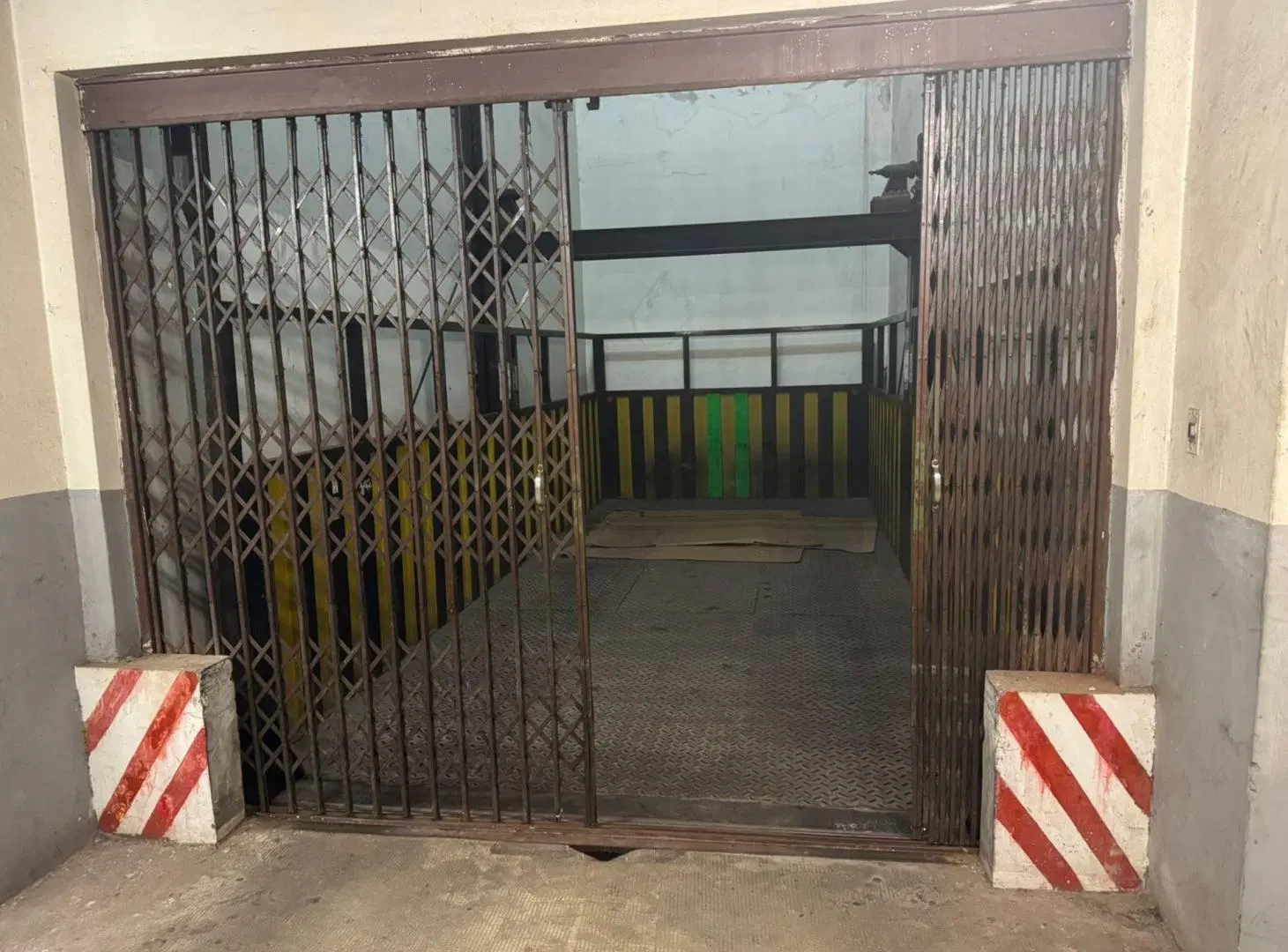 VENTA COCHERA EN ZONA CENTRO 3