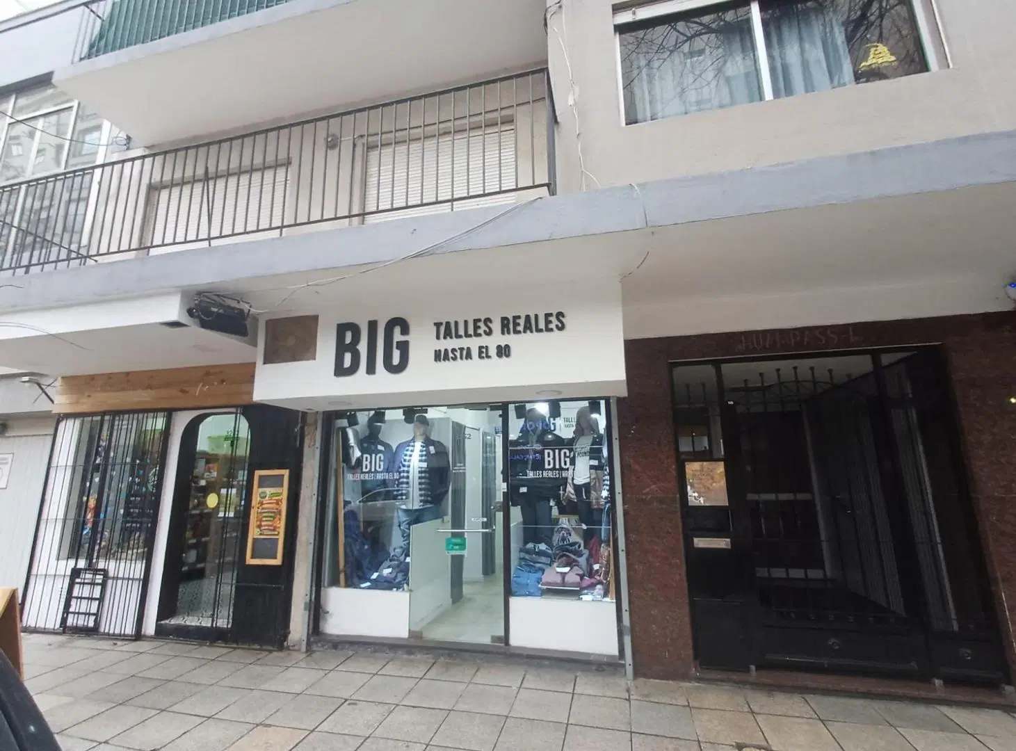 Venta Local Comercial San Martin 3200 Zona Centro 4