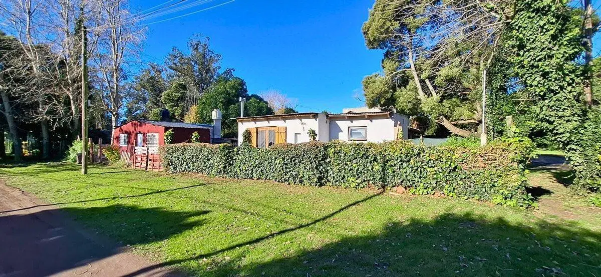 VENTA TERRENO EN ESQUINA CON DOS UNIDADES 4