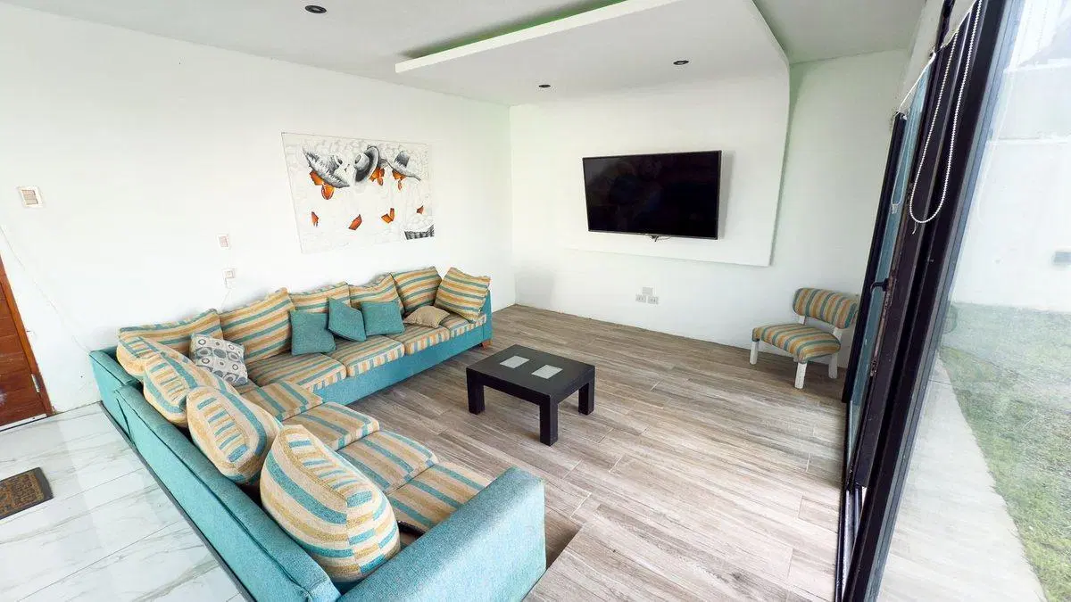 VENTA CASA 4 AMBIENTES PARQUE Y PILETA CAMET NORTE 5