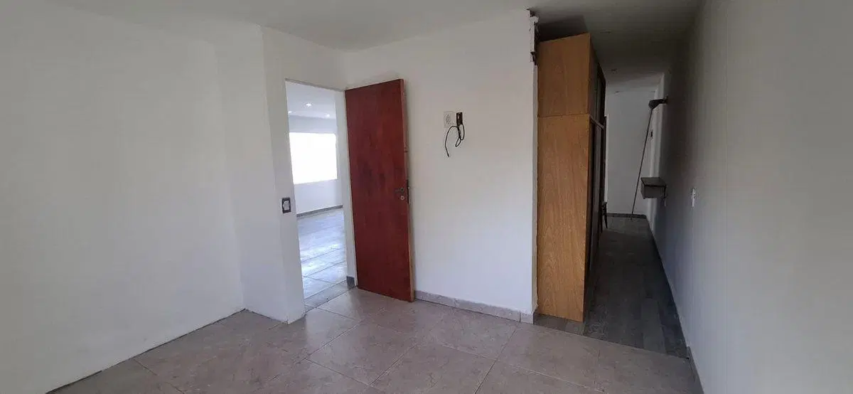 VENTA CASA 3 AMBIENTES QUINCHO PARQUE 5