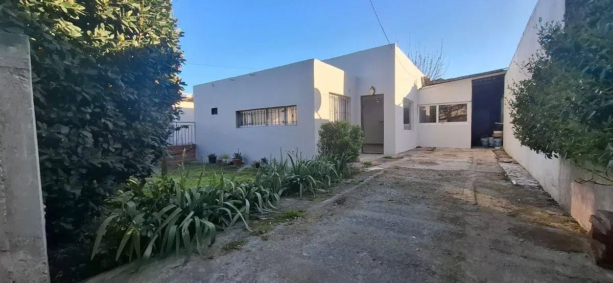 VENTA CASA 3 AMBIENTES QUINCHO PARQUE 3