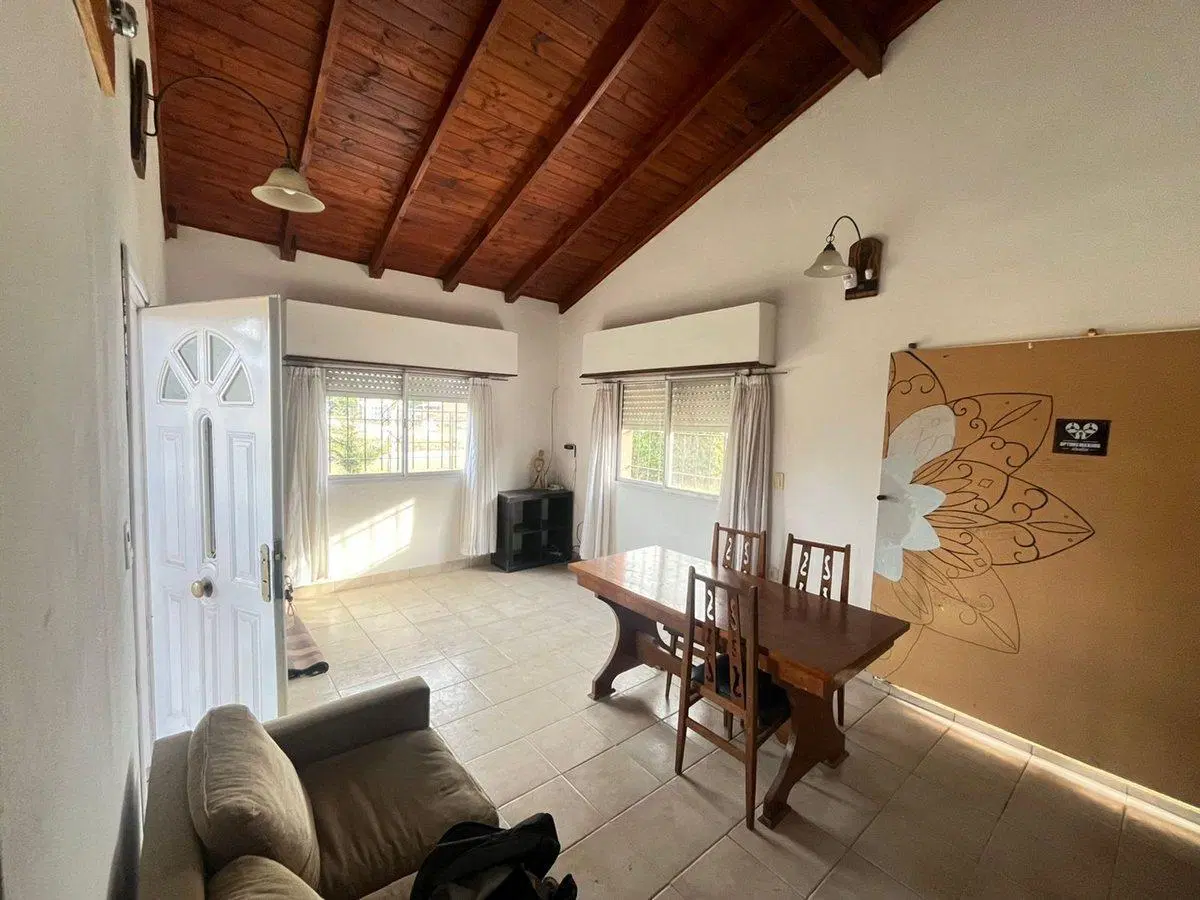 VENTA CASA CON GRAN PARQUE DE 900 MTS2 2