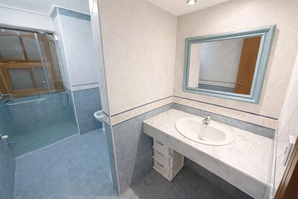 VENTA CASA 4 AMBIENTES PILETA PARRILLA GROSELLAR 5
