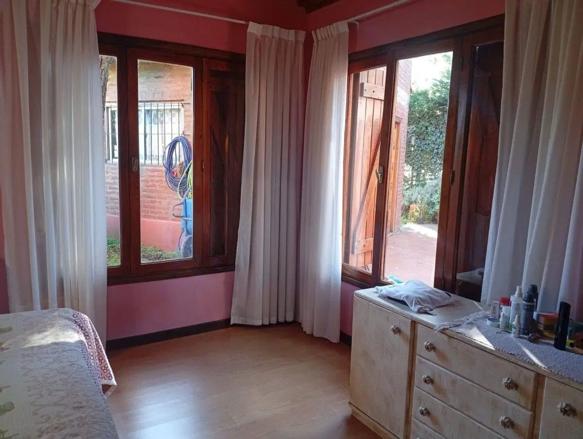 Venta casa 5 amb con quincho, Bosque P. Ramos 2