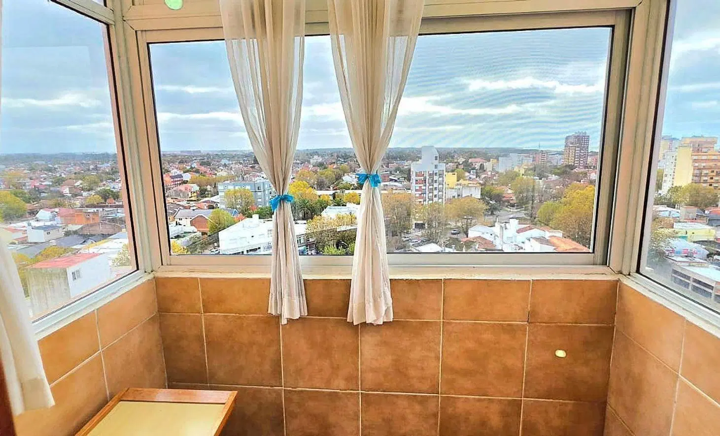 VENTA DEPTO 3 AMB. EXCELENTE UBICACION EN MIRAMAR 2