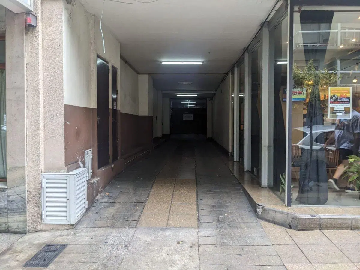 Venta cochera cubierta 15, 72 m2, 25 de Mayo 2944 3