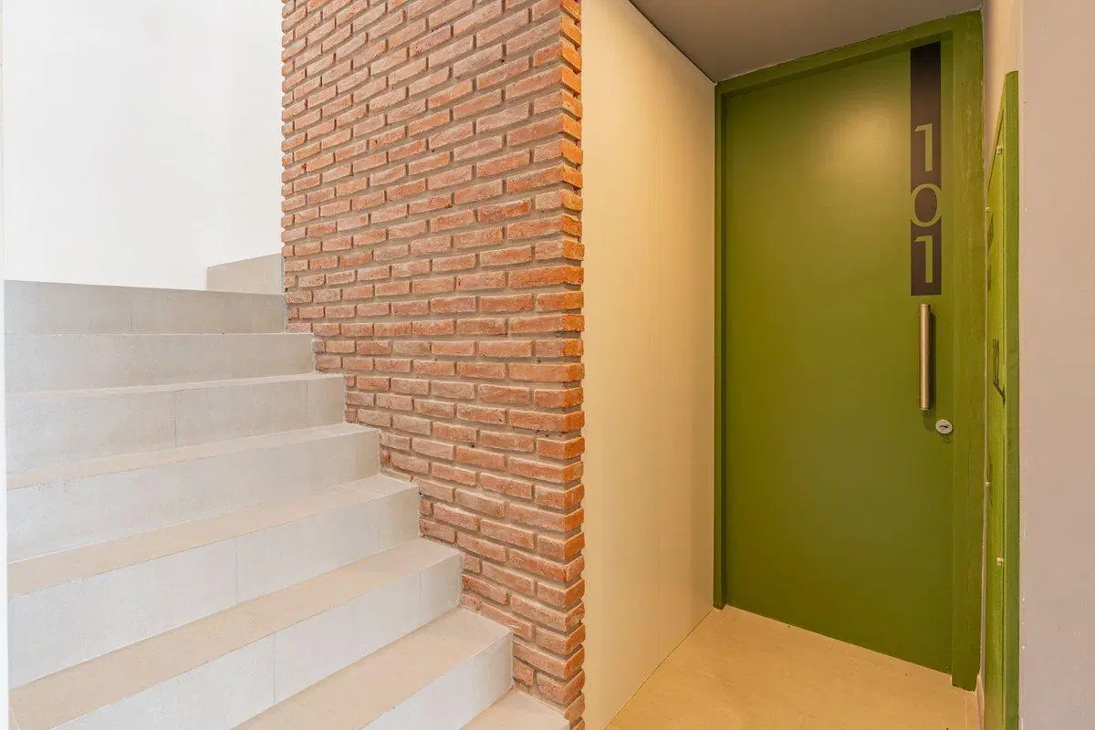 VENTA 2 AMBIENTES CON TERRAZA PATIO 50M2 DEL MAR 5