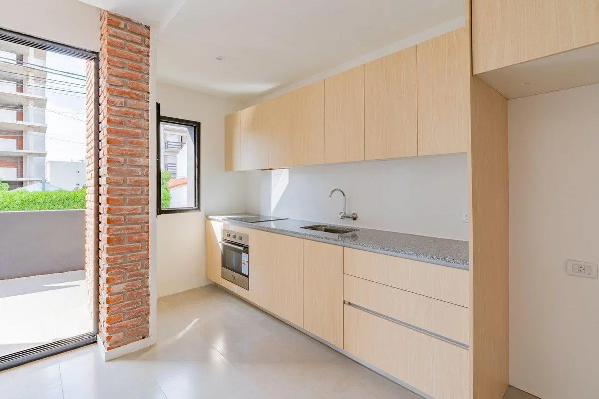 VENTA 2 AMBIENTES CON TERRAZA PATIO 50M2 DEL MAR 4