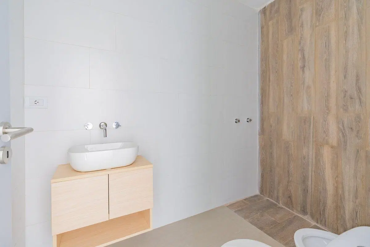 VENTA MONOAMBIENTE A ESTRENAR 50M DEL MAR 5