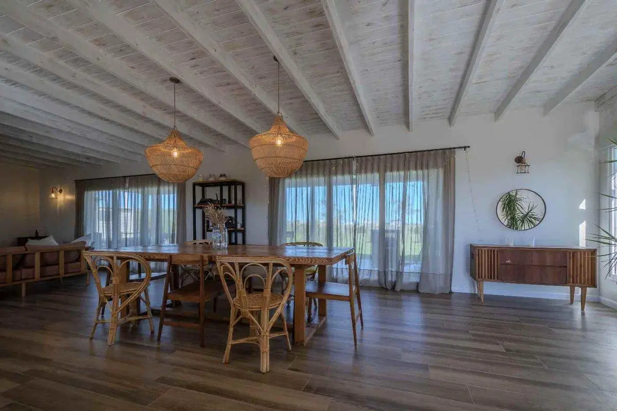 VENTA CASA 4 AMB CON PILETA EN BARRIO LA CERCANÍA 8