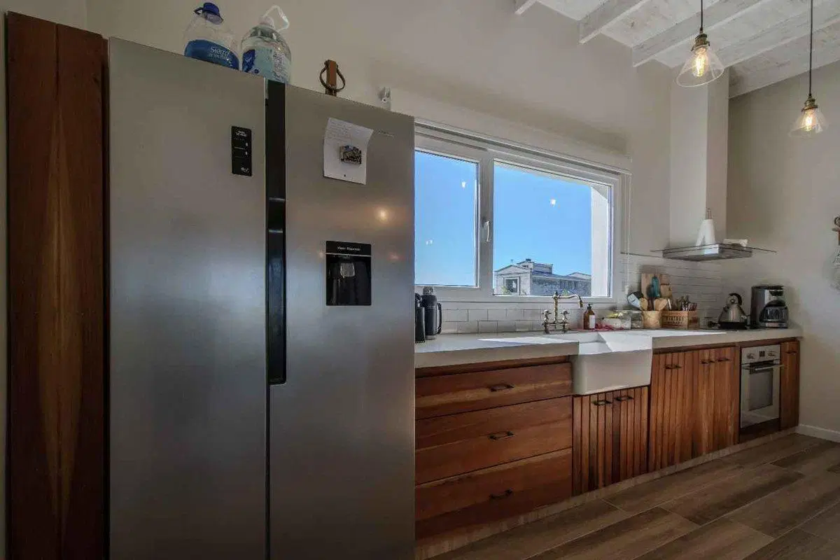 VENTA CASA 4 AMB CON PILETA EN BARRIO LA CERCANÍA 2