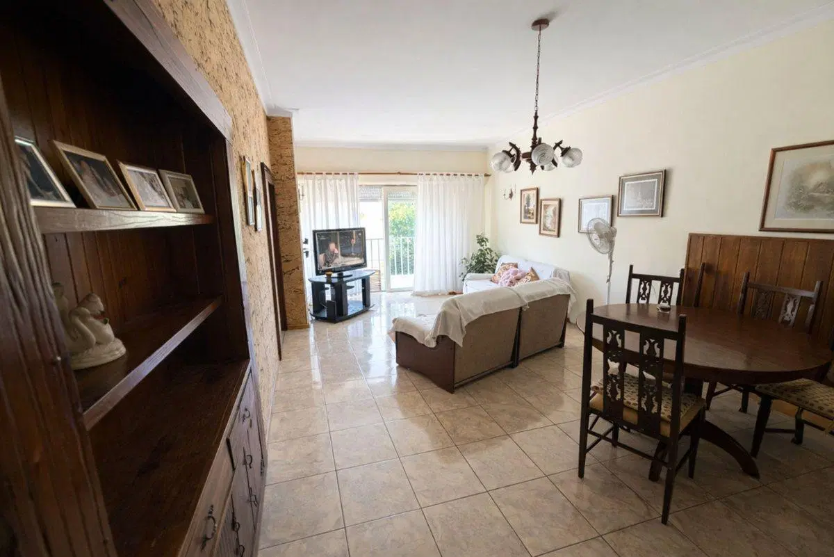 VENTA DEPARTAMENTO 3 AMBIENTES COCHERA BALCON 3