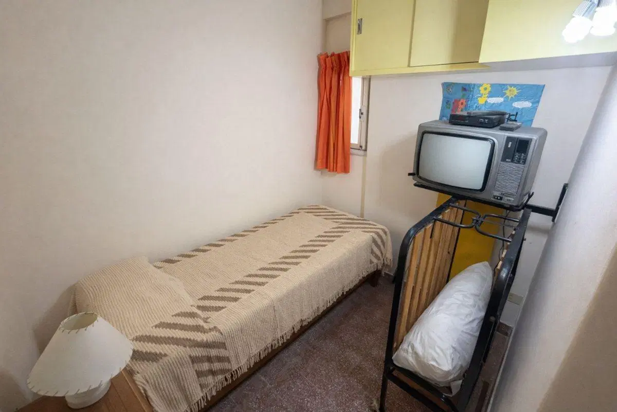 VENTA DEPARTAMENTO 3 AMBIENTES COCHERA BALCON 2
