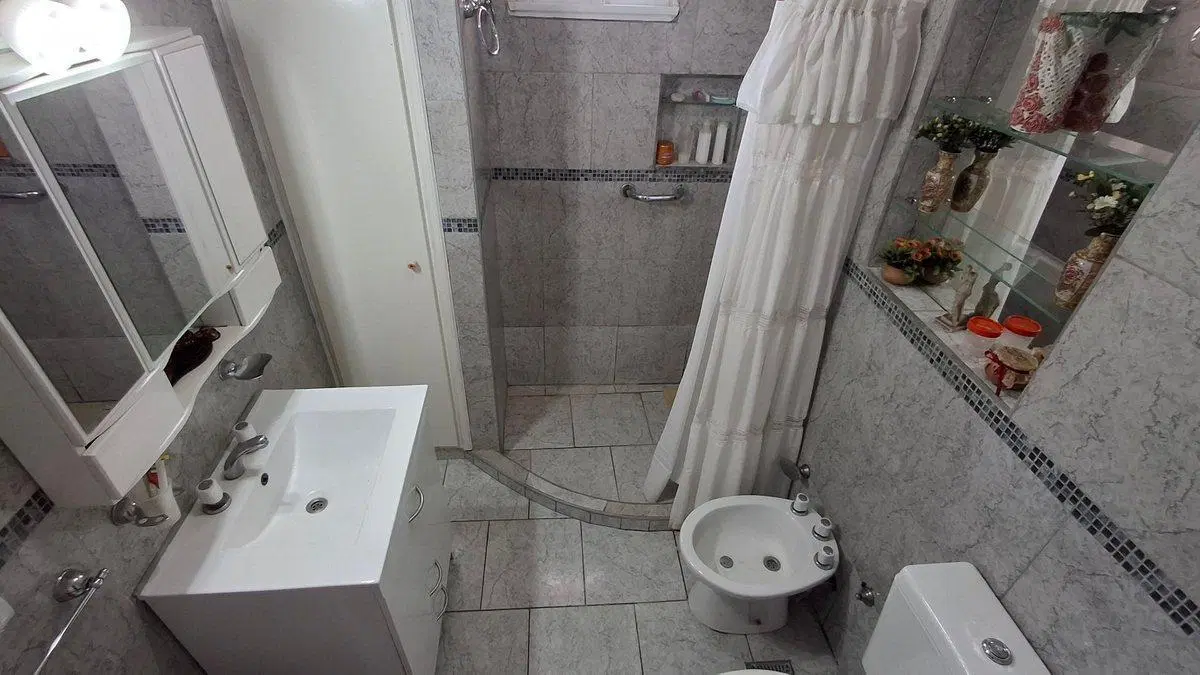 VENTA PH INDEPENDIENTE PATIO COCHERA Y PARRILLA 4