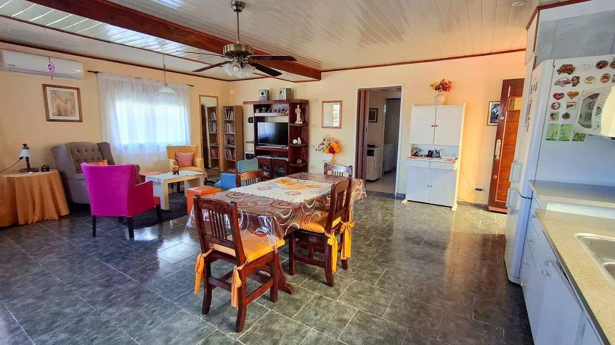 VENTA PH INDEPENDIENTE PATIO COCHERA Y PARRILLA 5