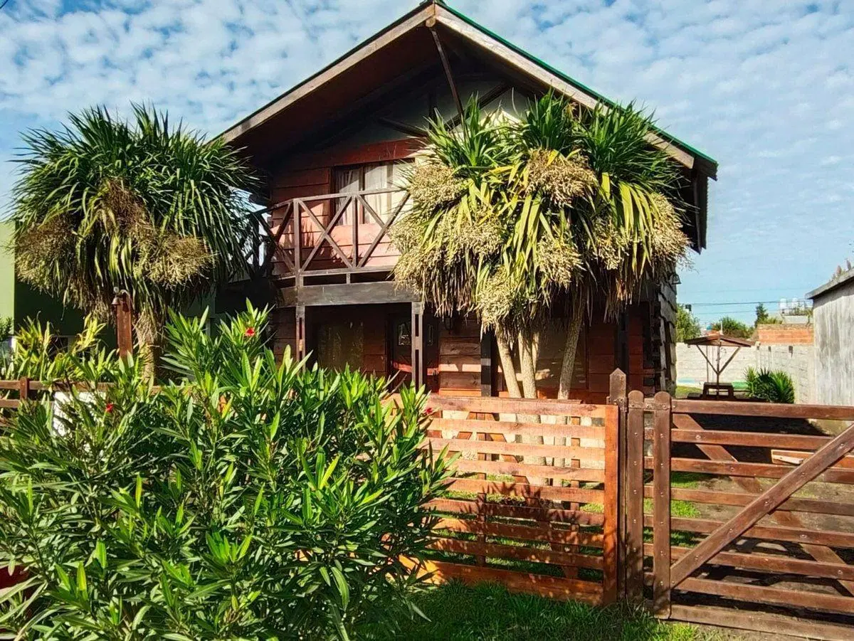 Venta Cabaña Santa Elena con Pileta 3