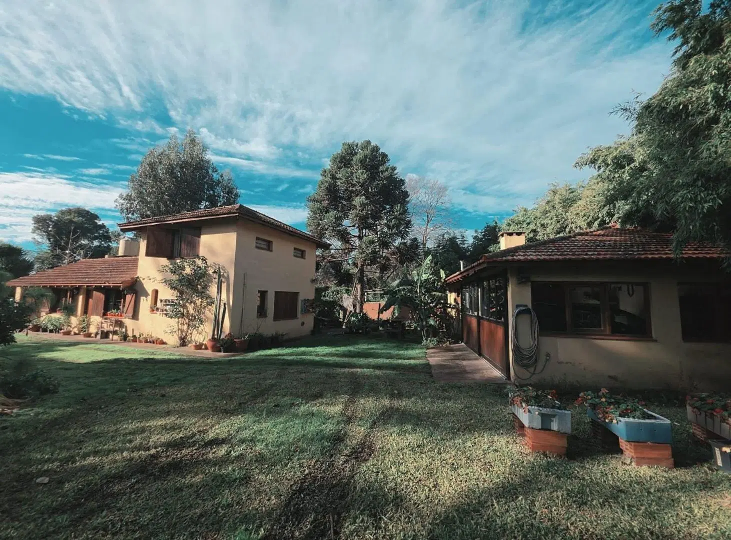 CASA QUINTA 3 AMB QUINCHO JARDINES PERALTA RAMOS 8