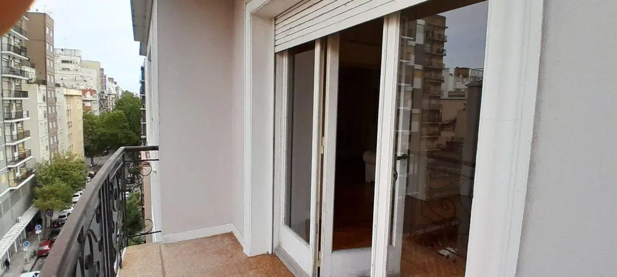 VENTA SEMIPISO 4 AMB + DEP. Y COCHERA - CENTRO 8