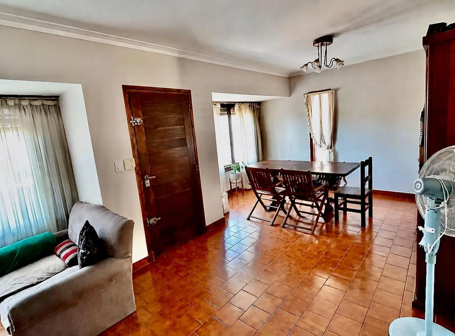 VENTA CASA 4 AMB C/JARDIN CONSTITUCION MDP 3