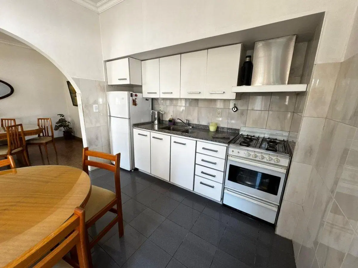 Venta casa 4 ambientes + Depto 2 amb,Punta Mogotes 5
