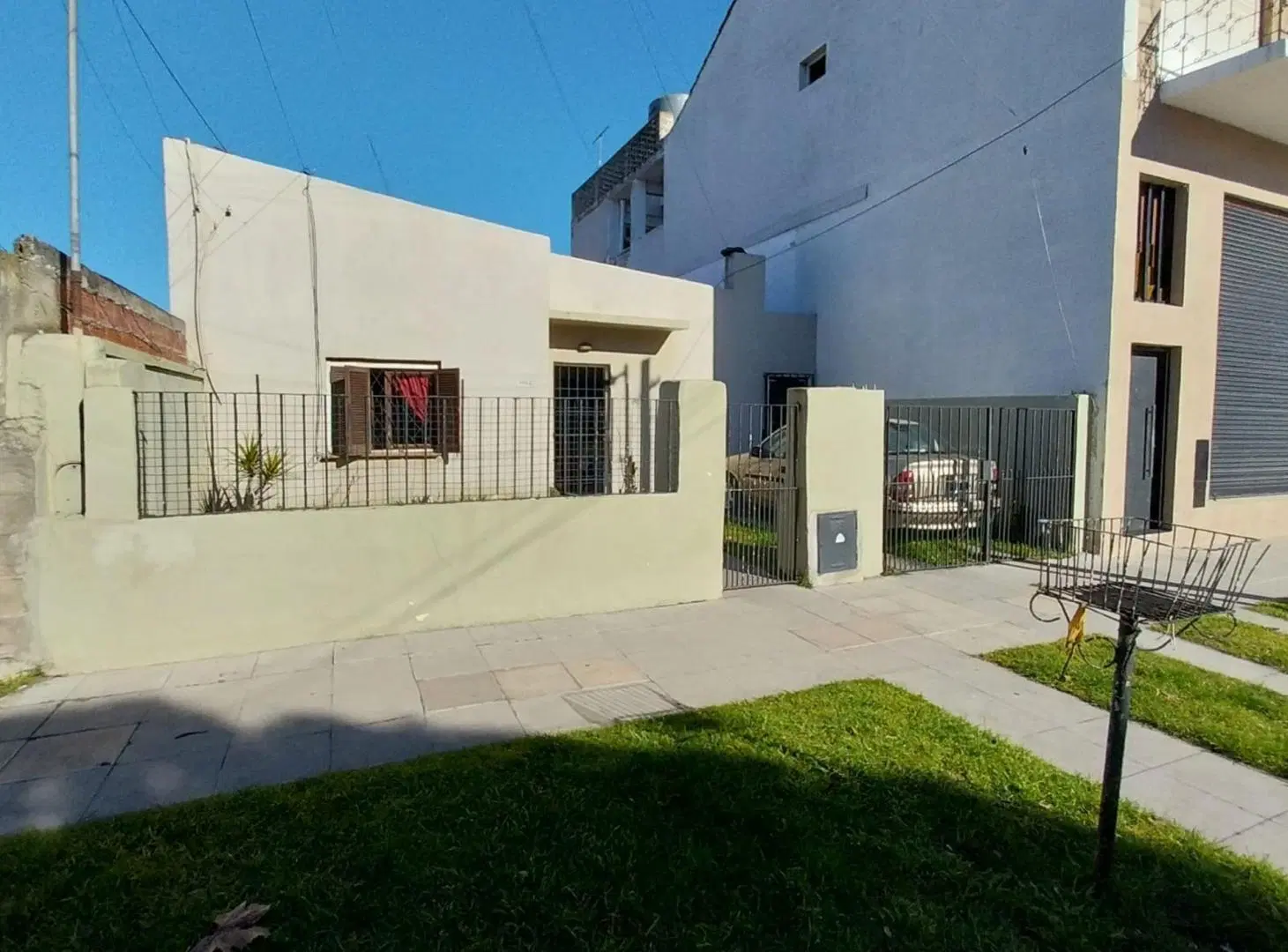 VENTA CASA 3 AMBIENTES BERNARDINO RIVADAVIA 3