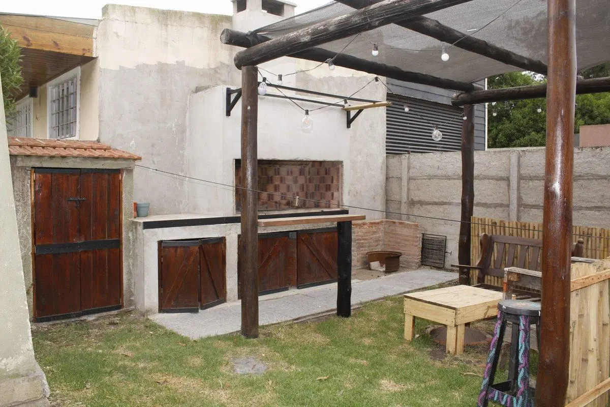 Venta casa 4 ambientes en Barrio Jardin 3