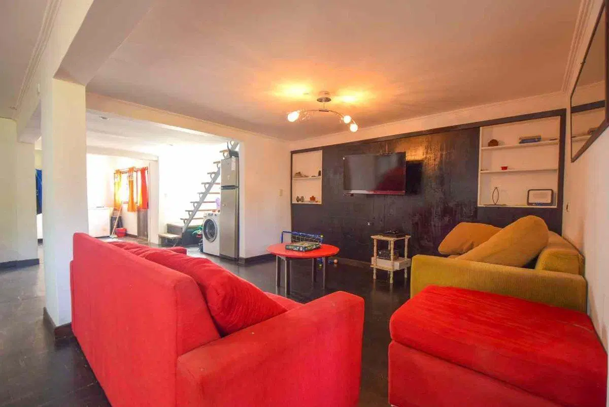 VENTA CASA 4 AMB MAS QUINCHO APTO CREDITO 5