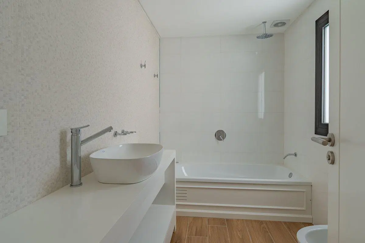 VENTA DEPARTAMENTO 3 AMB  CON COCHERA DELFI XVII 2