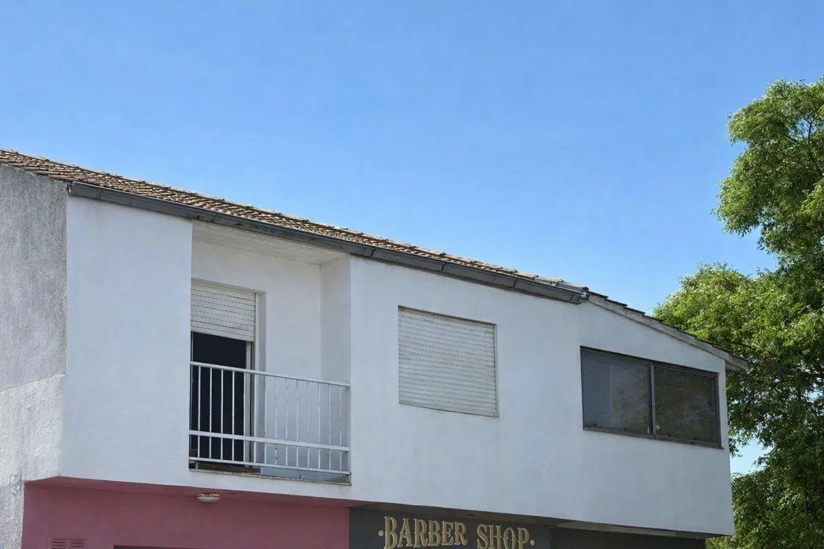VENTA PH 4 AMBIENTES POR ESCALERA + 2 DPTO CERRITO 4