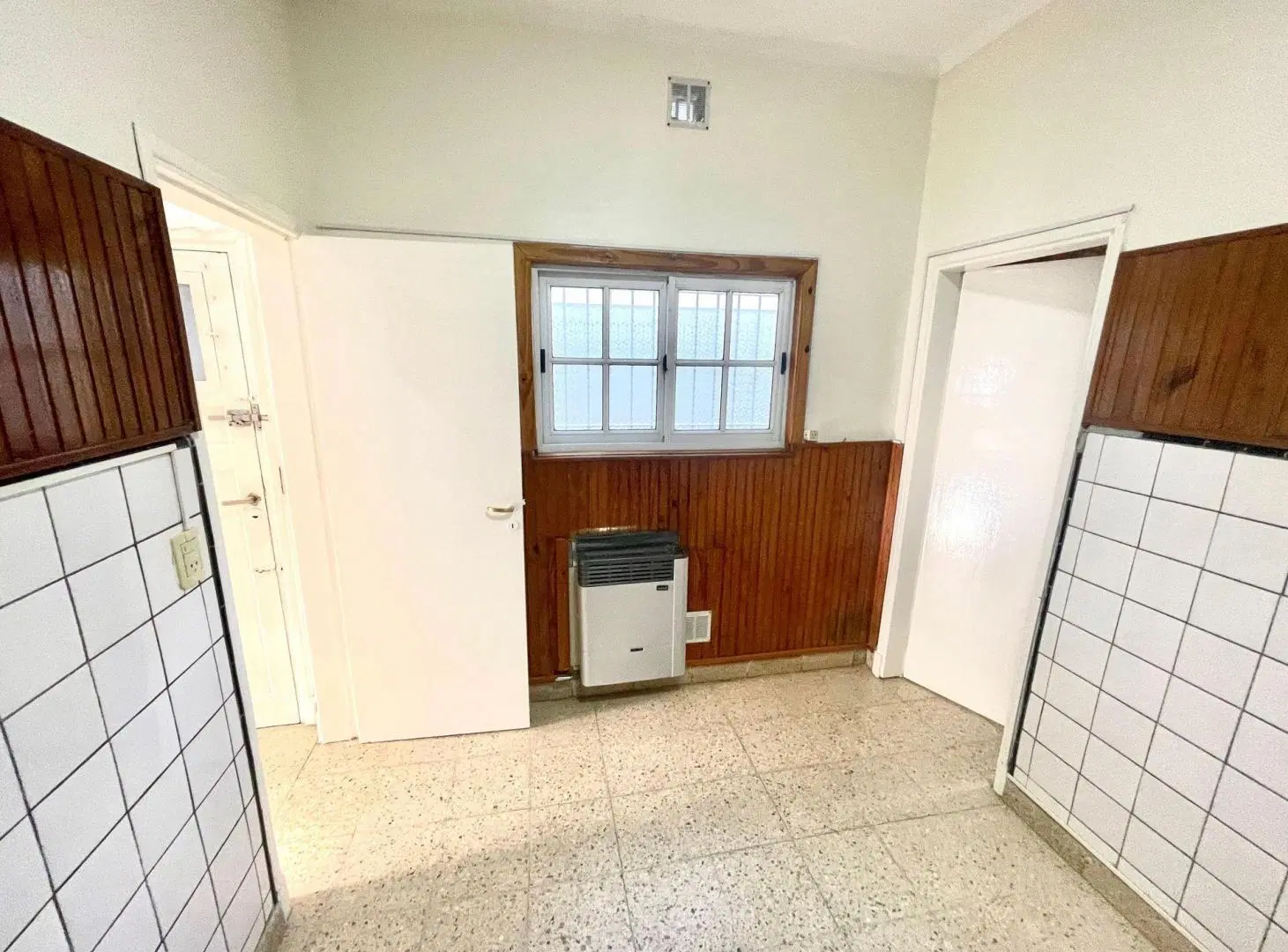 Alquiler casa 2 ambientes con patio  al frente 8