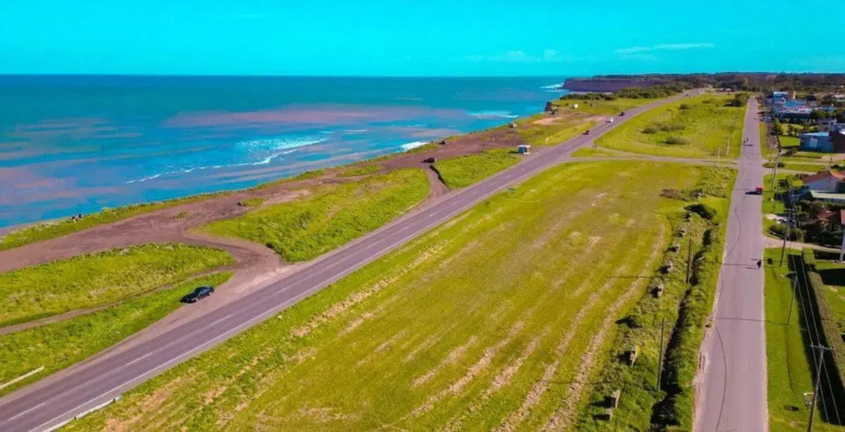 VENTA LOTE 364 M2 FRENTE AL MAR, LOS ACANTILADOS 5