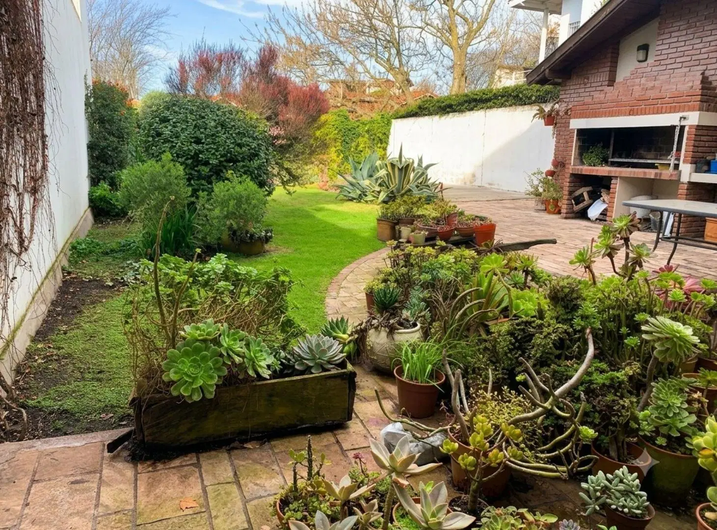 VENTA CASA 5 AMB. CON PARQUE/ LOS TRONCOS 8