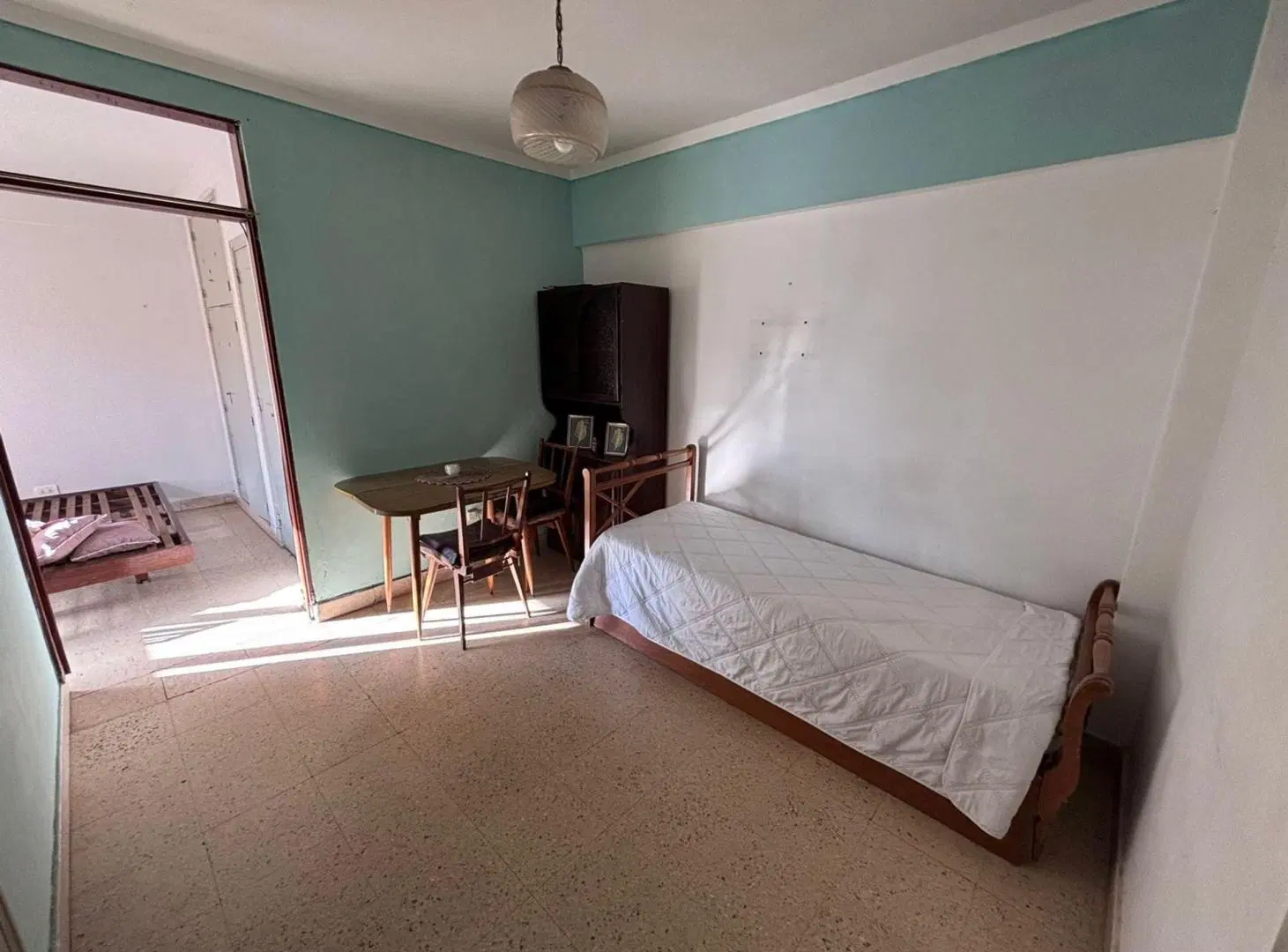 OPORTUNIDAD VENTA MONOAMBIENTE DIVIDIDO CENTRO 4