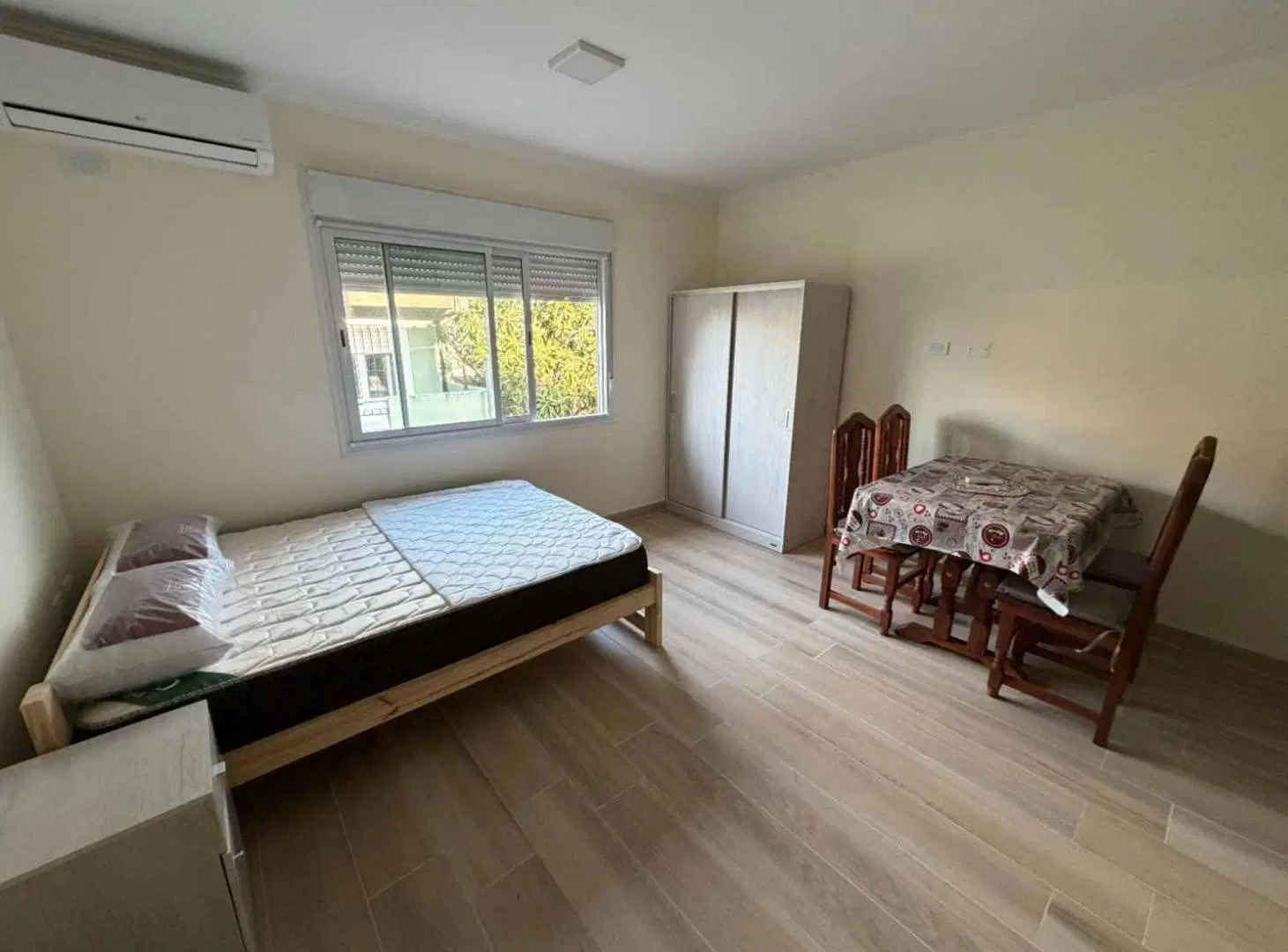 ALQUILER PH MONOAMBIENTE A ESTRENAR Y AMOBLADO 4