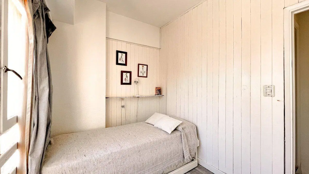 Venta departamento 3 ambientes Miramar 5