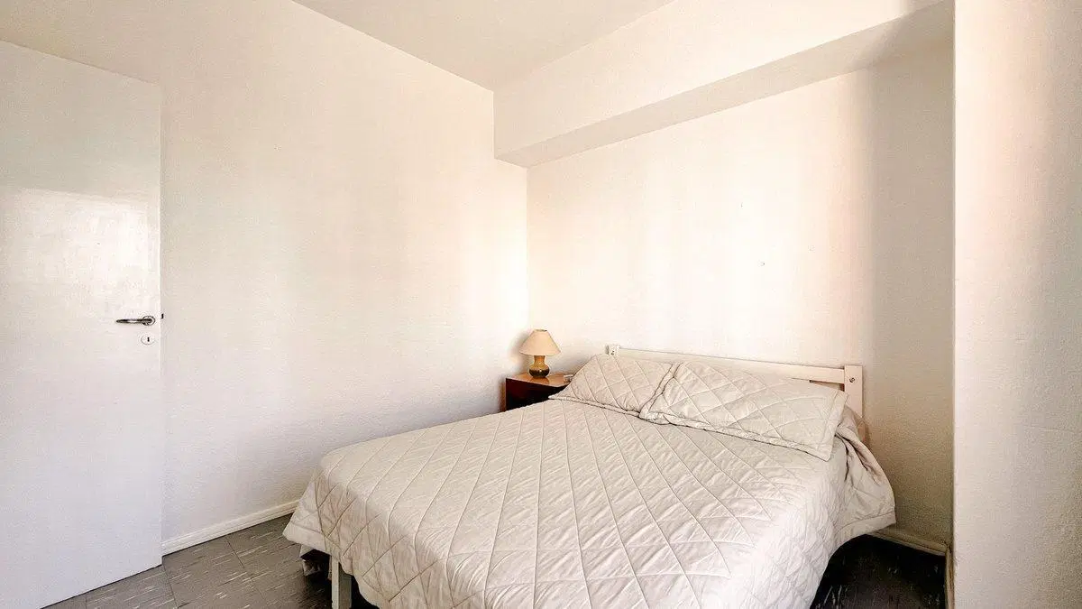 Venta departamento 3 ambientes Miramar 4