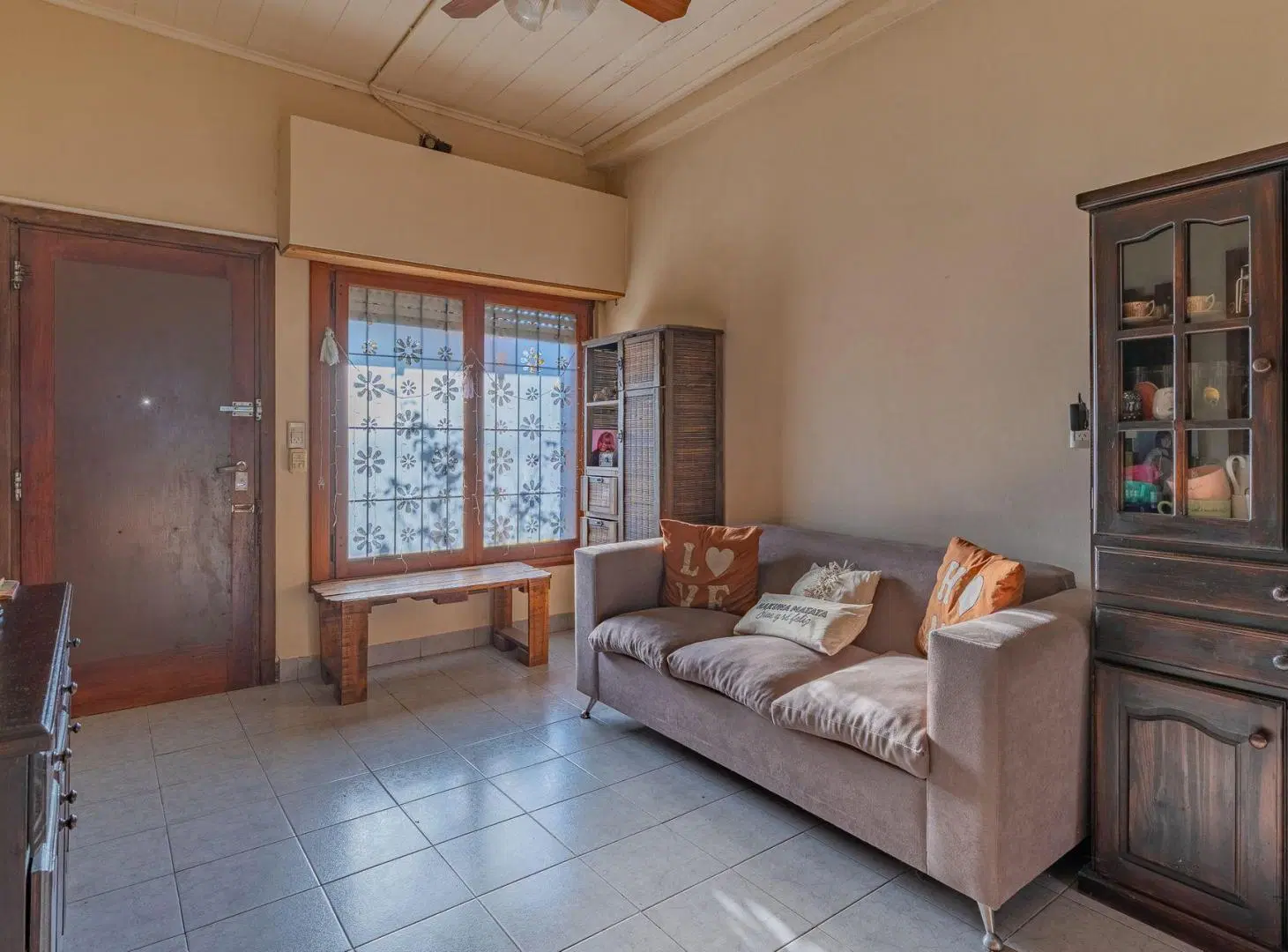Venta Casa 3 ambientes Güemes 4600 San Carlos 5
