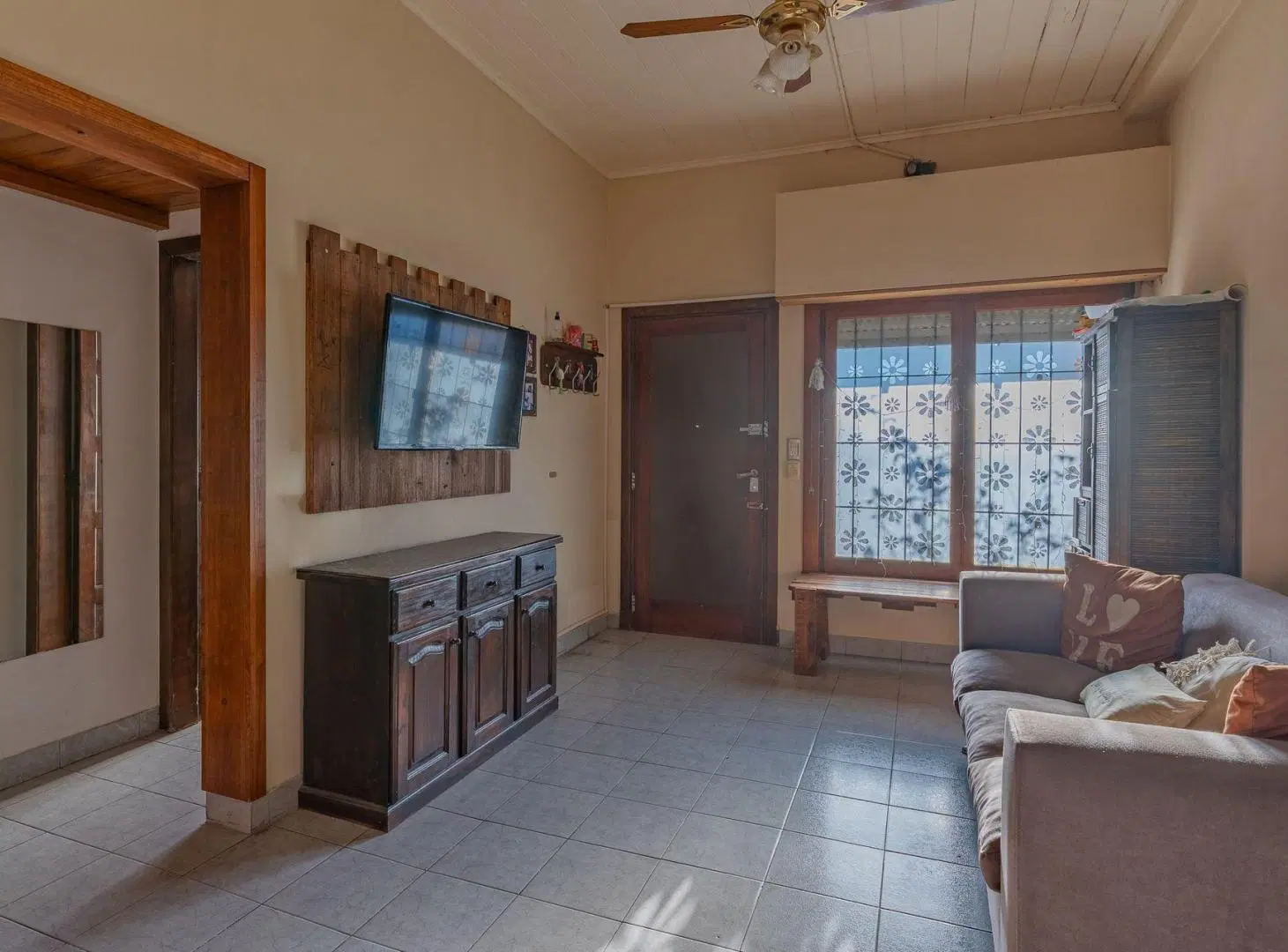 Venta Casa 3 ambientes Güemes 4600 San Carlos 4