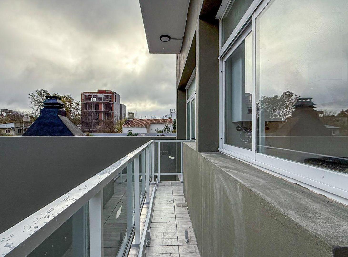 Foto de VENTA DPTO 2 AMB C COCHERA Y BAULERA A ESTRENAR, imagen 3