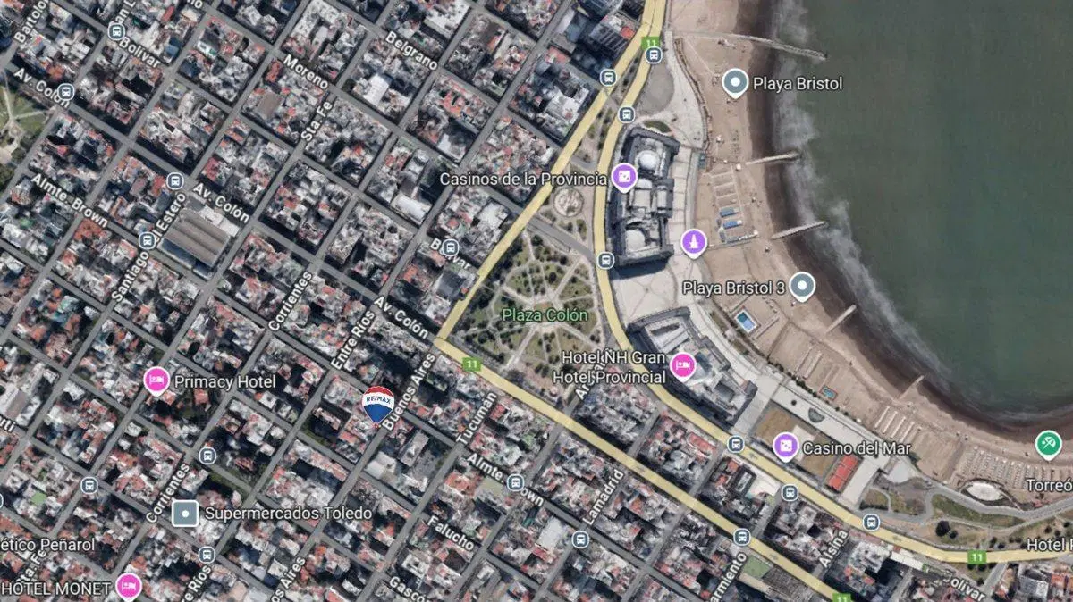 VENTA LOCAL COMERCIAL OPORTUNIDAD PLAZA COLON 8