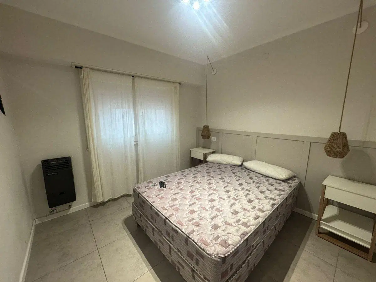 VENTA DEPARTAMENTO 2 AMB RECICLADO ZONA GUEMES 5