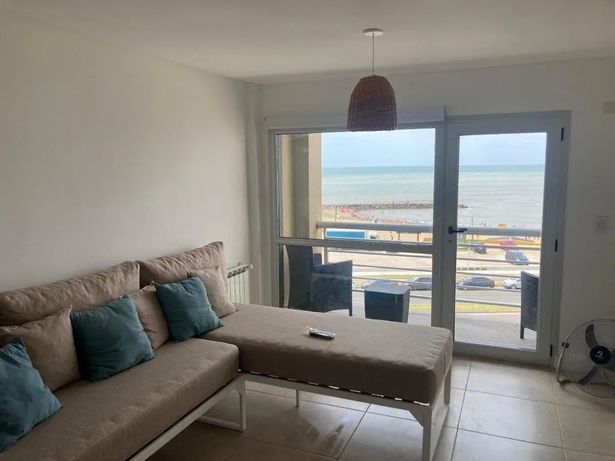 ALQUILER DEPARTAMENTO 2 AMBIENTES FRENTE AL MAR 2