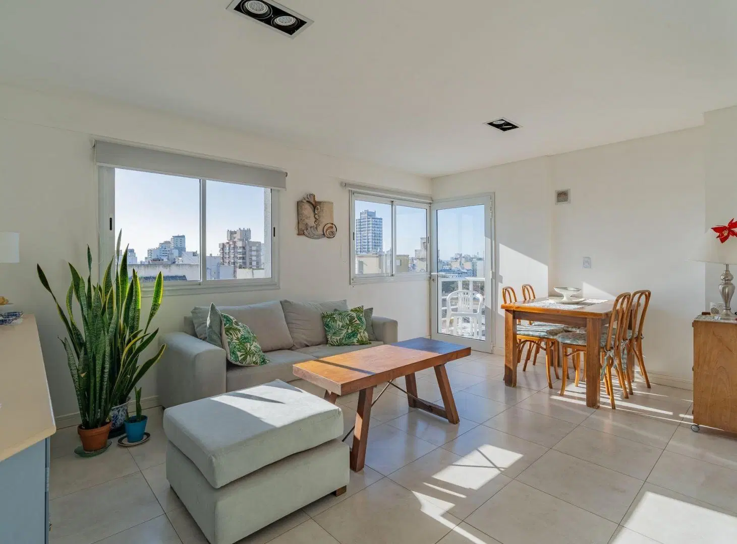 VENTA DEPARTAMENTO 2AMBIENTES FRENTE BALCON MODERN 3