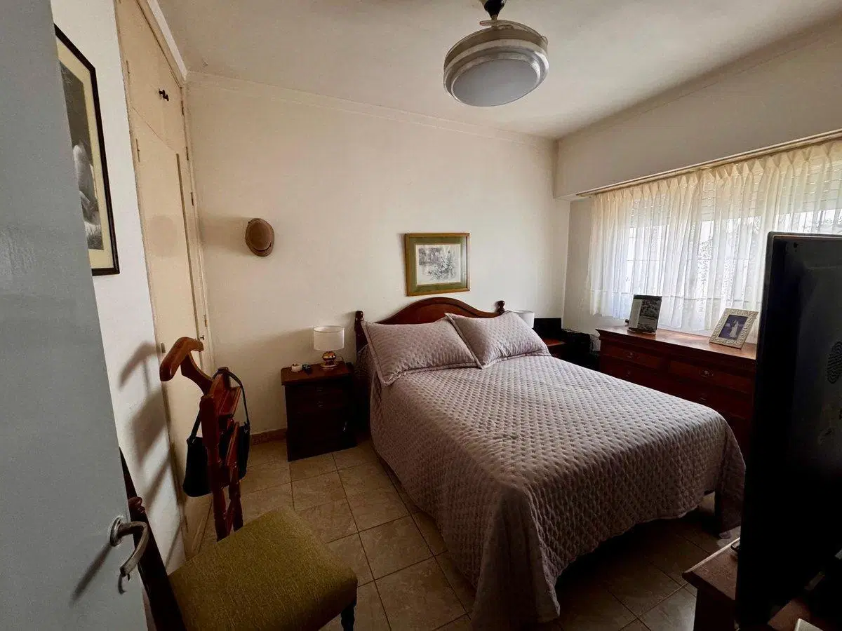 VENTA PH con patio propio y sin expensas 3