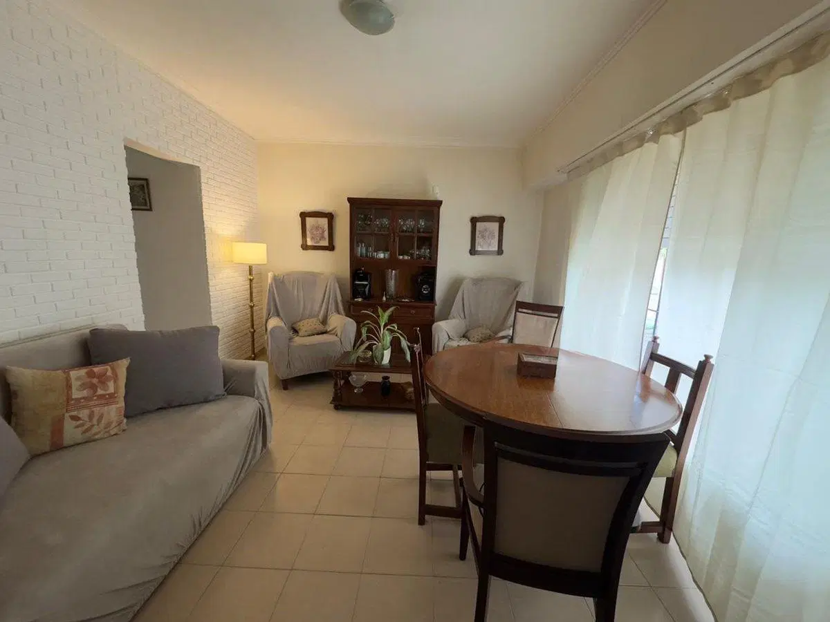 VENTA PH con patio propio y sin expensas 4