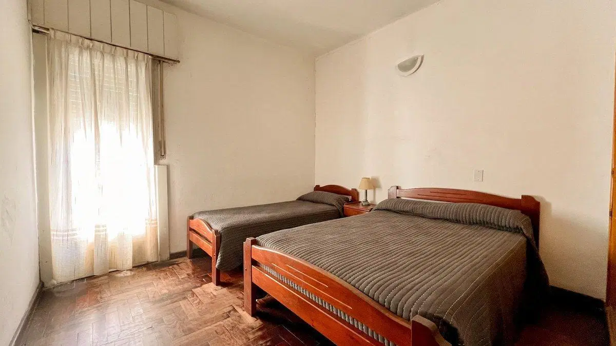 VENTA HOTEL 19 HABITACIONES CENTRO A RECICLAR 8