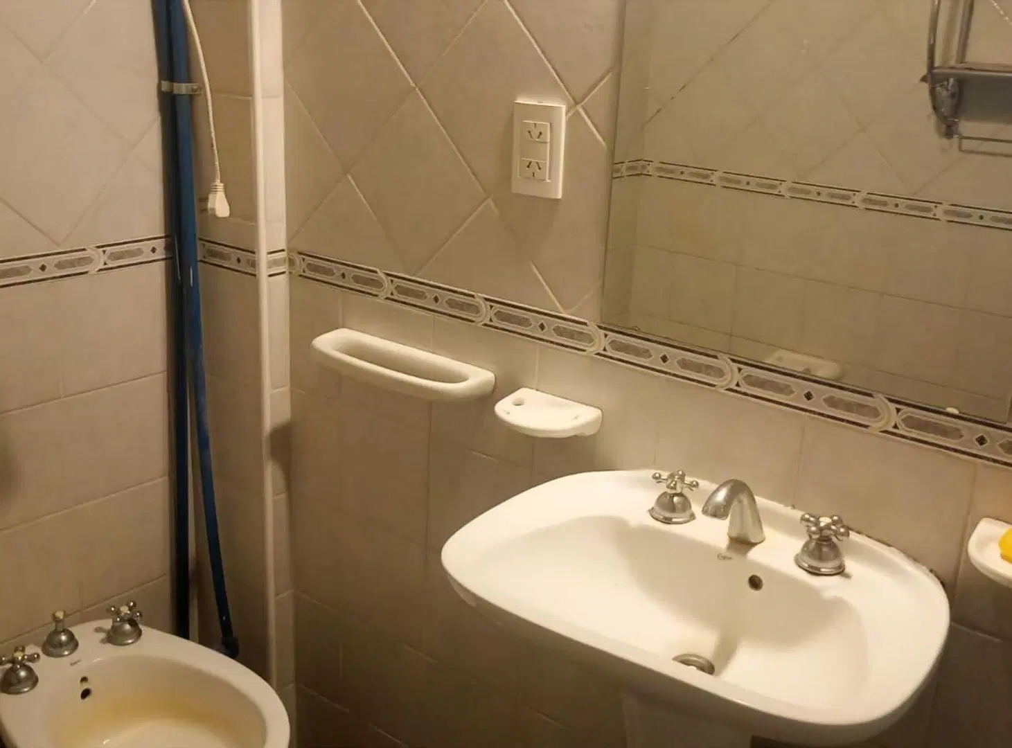 VENTA DEPARTAMENTO 2 AMBIENTES PLAZA MITRE 8
