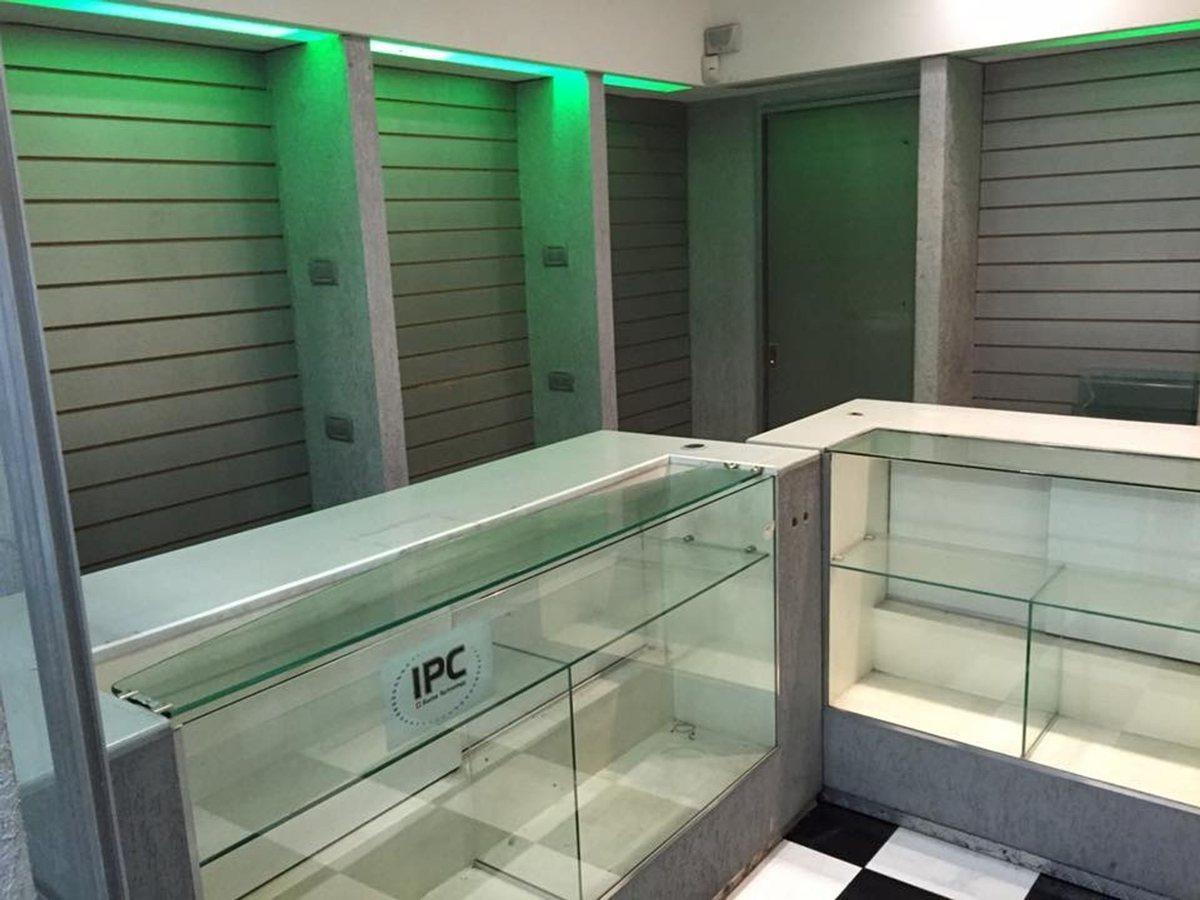 Foto de Venta Local en Centro Reciclado y Equipado 42m2, imagen 5