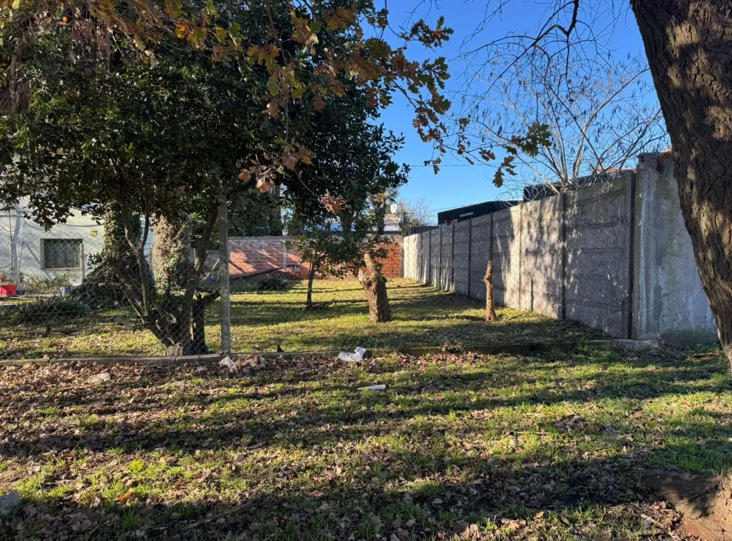 VENTA LOTE EN CHILAVERT AL 400 DE 10 X 23 METROS 1